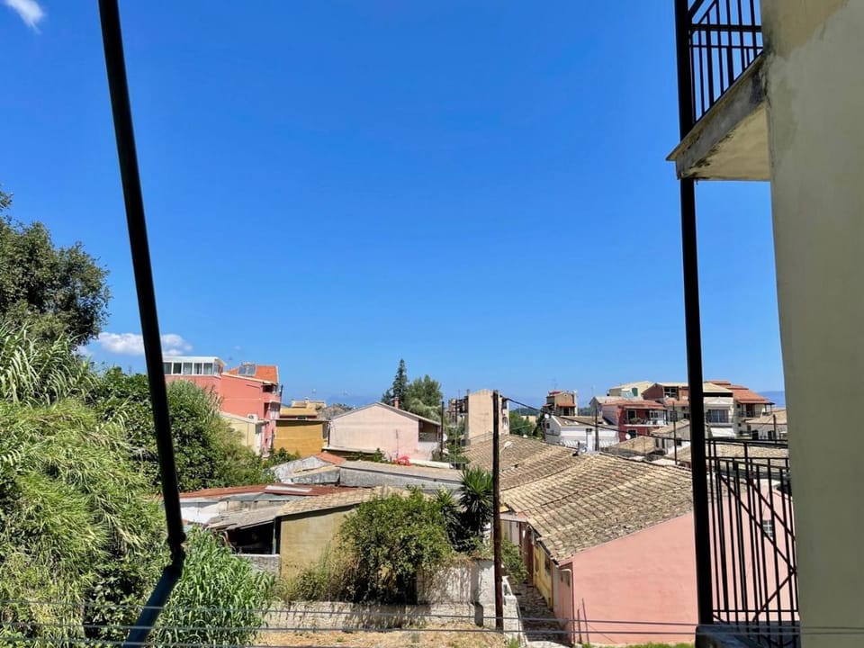 Neighbourhood, Natural landscape