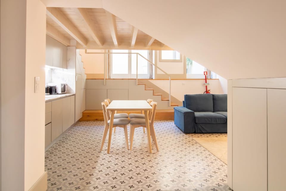 Central Stunning Duplex w/ Patio by LovelyStay Apartment in Porto