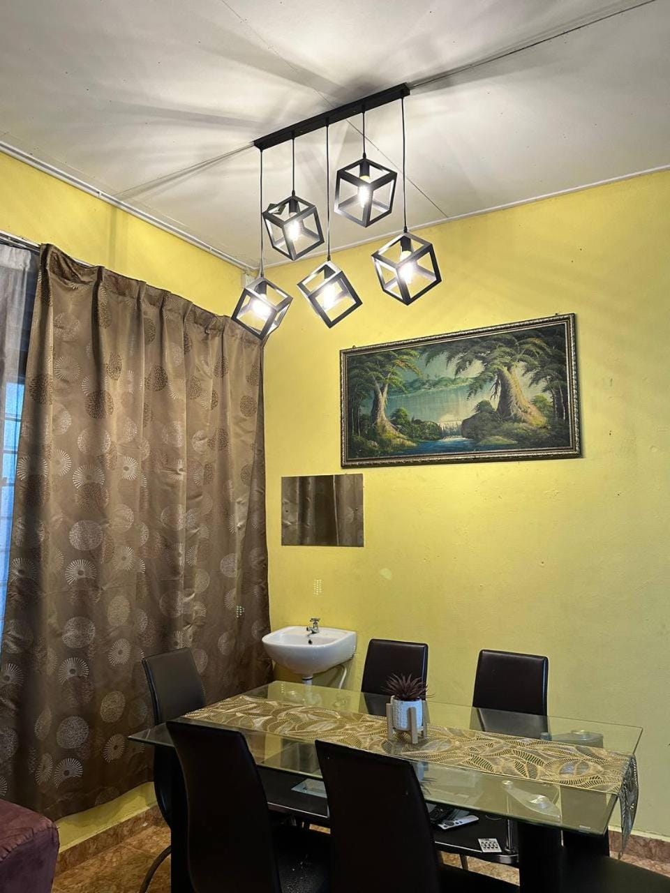 HOMESTAY ALORSETAR TOWNCENTRE by ASTARILA GUESTHOUSE-StadiumDarulaman - iSLAM SAHAJA - Private Pool, BBQ Zone & Kolam Pancing Puyu - 8-13pax House in Kedah