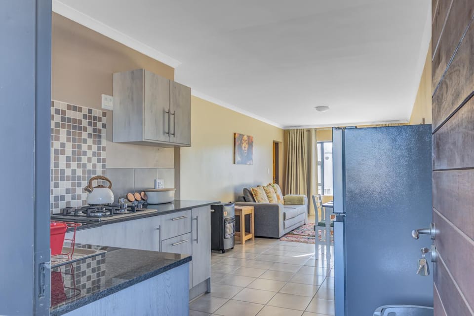 Airville Luxury Apartments, 7min Drive to Cresta Mall Apartment in Johannesburg