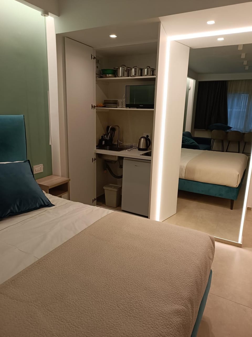 Coffee/tea facilities, Kitchen or kitchenette, Bedroom, minibar, pet friendly