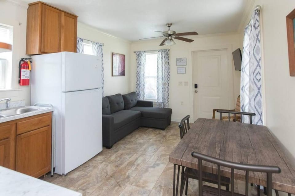 Chapel House Apartment in Pass Christian