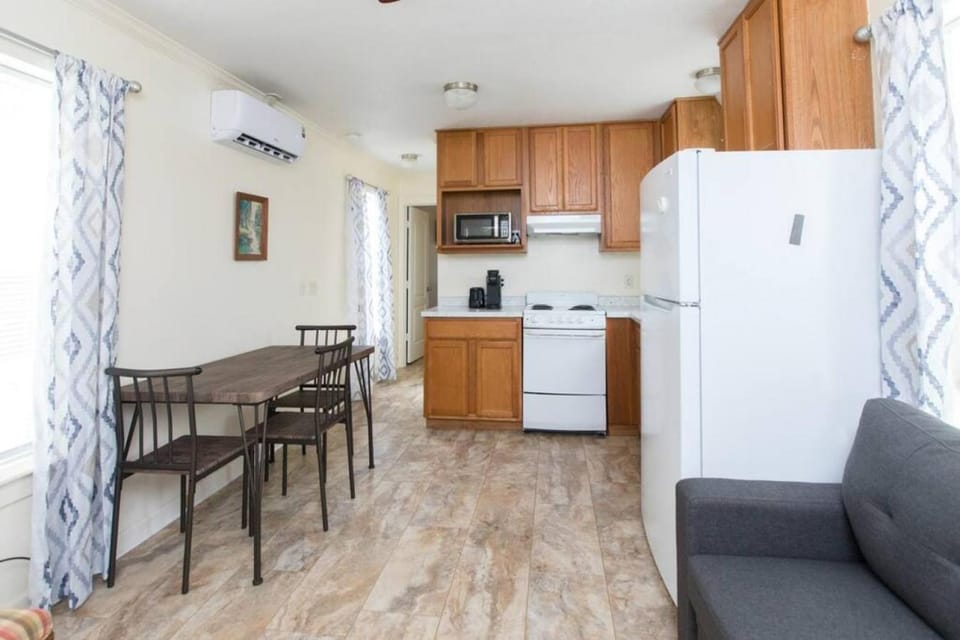 Chapel House Apartment in Pass Christian