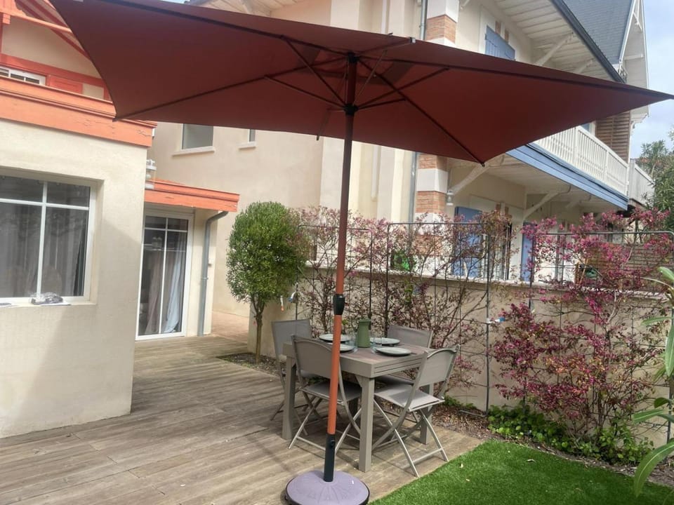 Patio, Garden