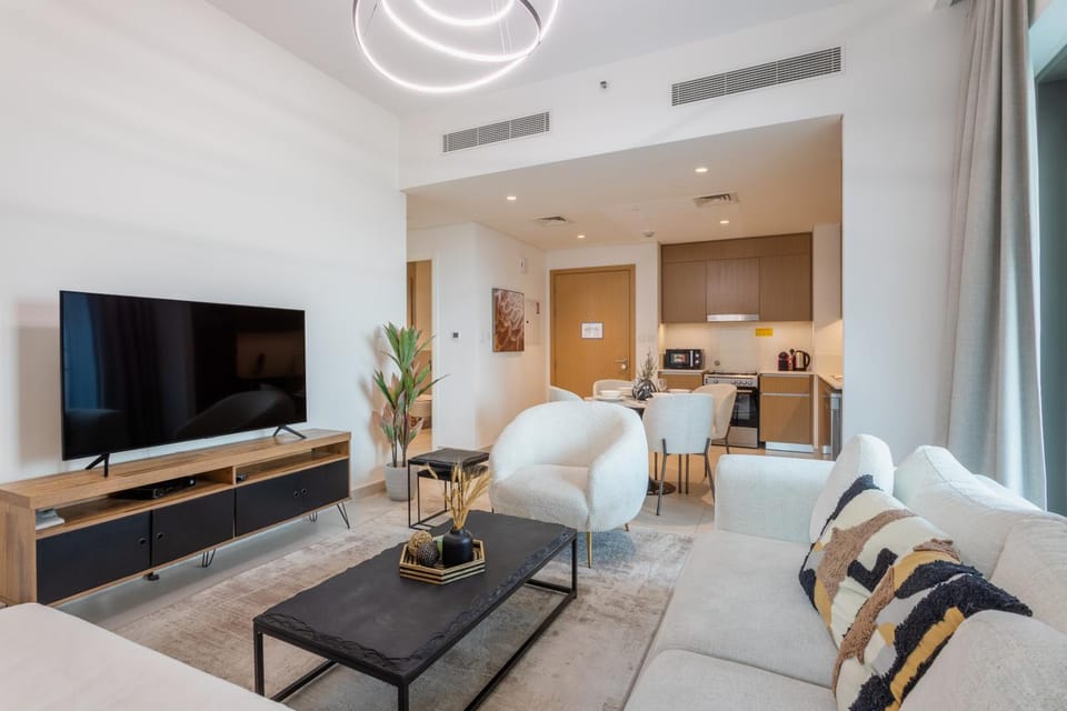 Library, Living room