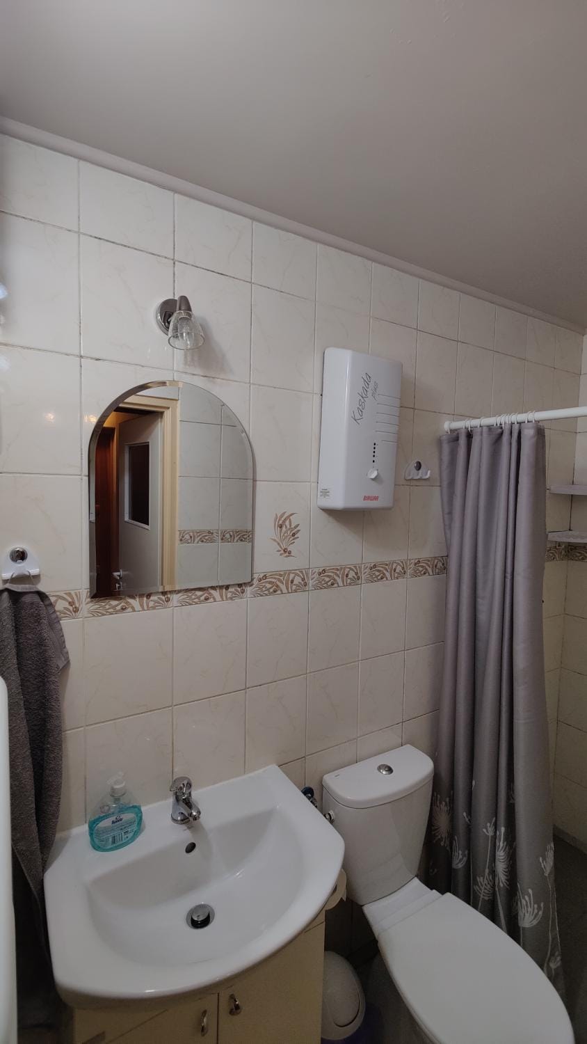 Shower, Toilet, Bathroom