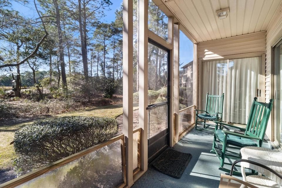 3 Bedroom Condo with Stunning Views-Ground Floor House in South Carolina