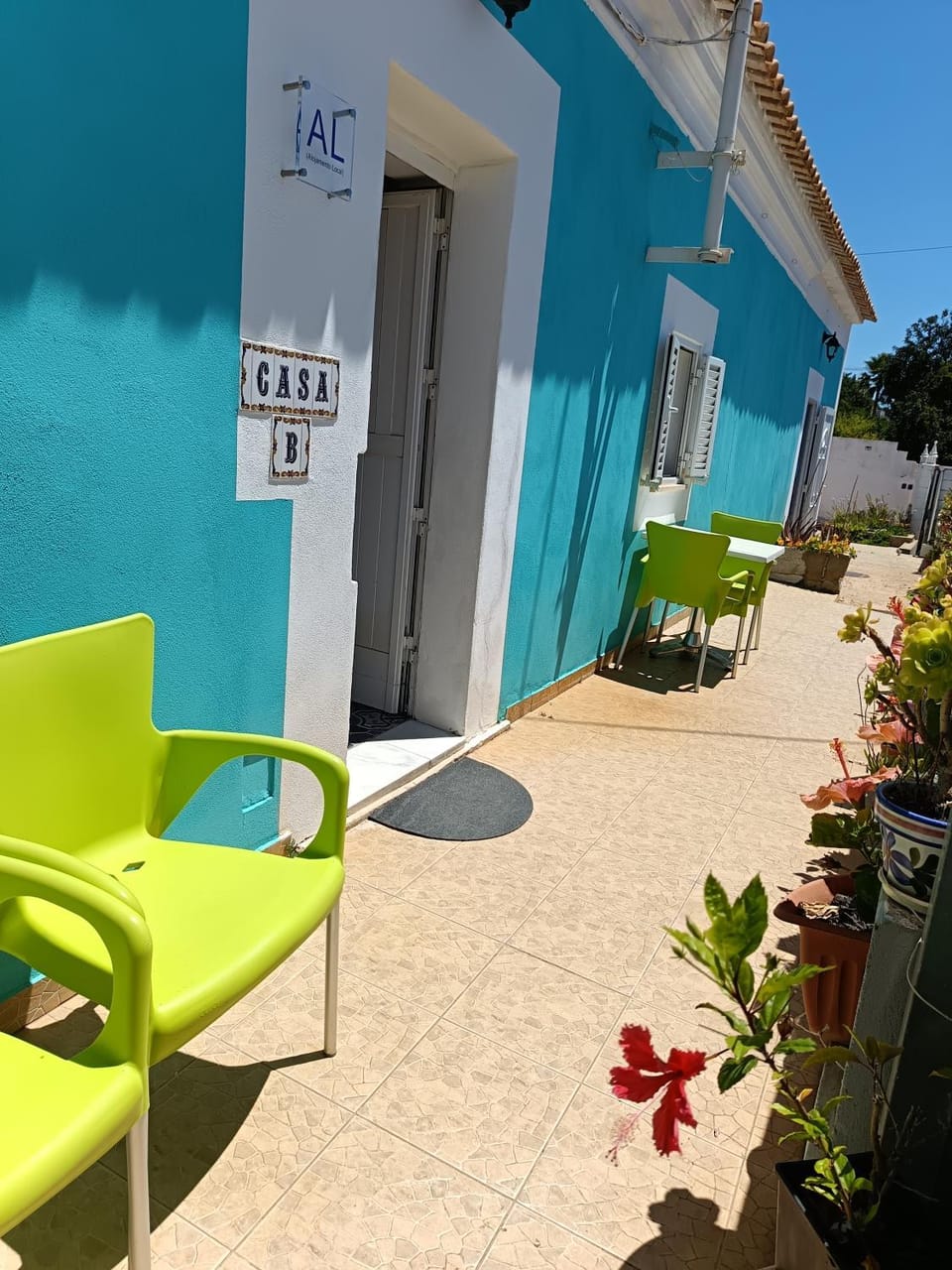 Patio, Day