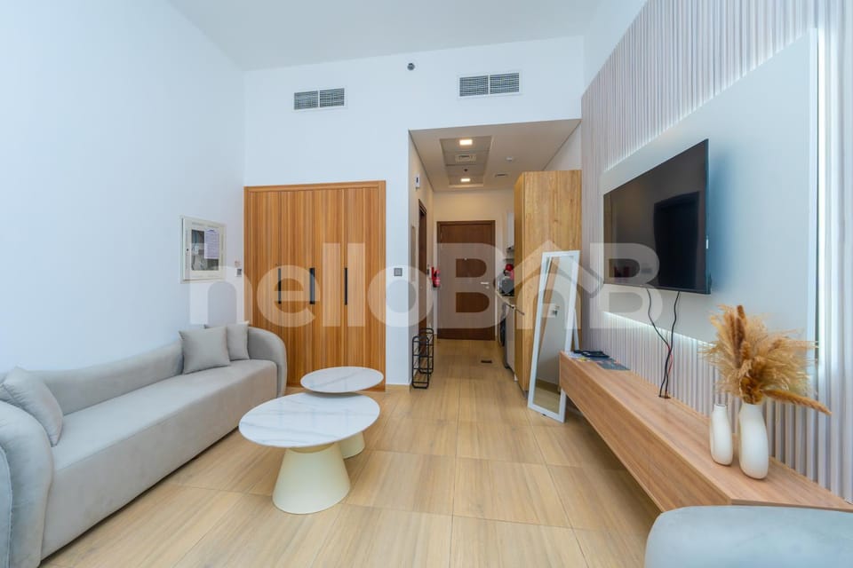 Communal lounge/ TV room, TV and multimedia, Living room