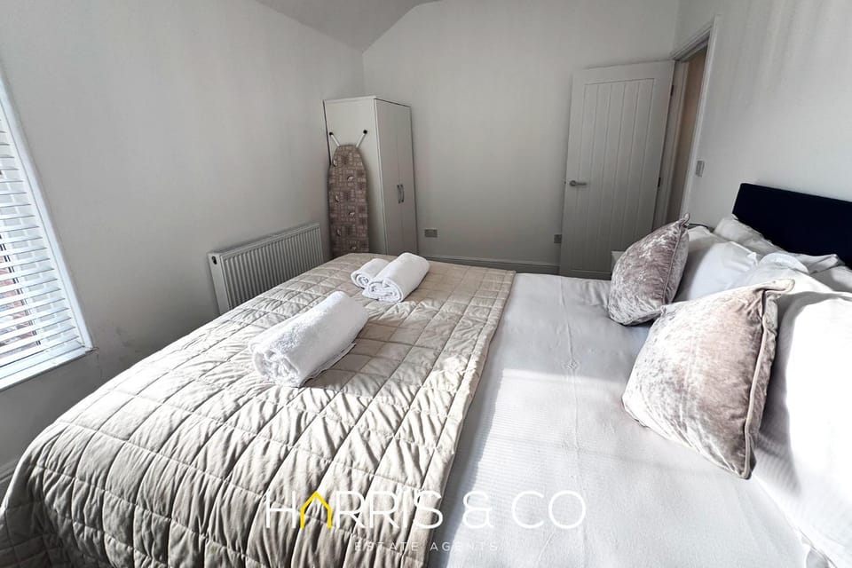 New Sandpiper Apartments Apartment in Wyre District