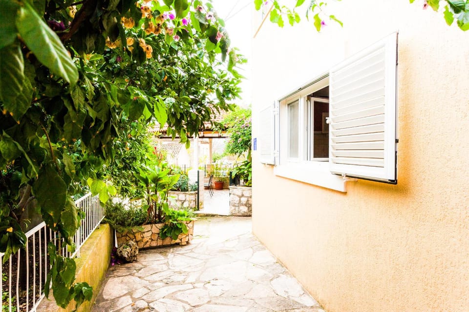 Holiday Home Villa Pindo House in Dubrovnik-Neretva County