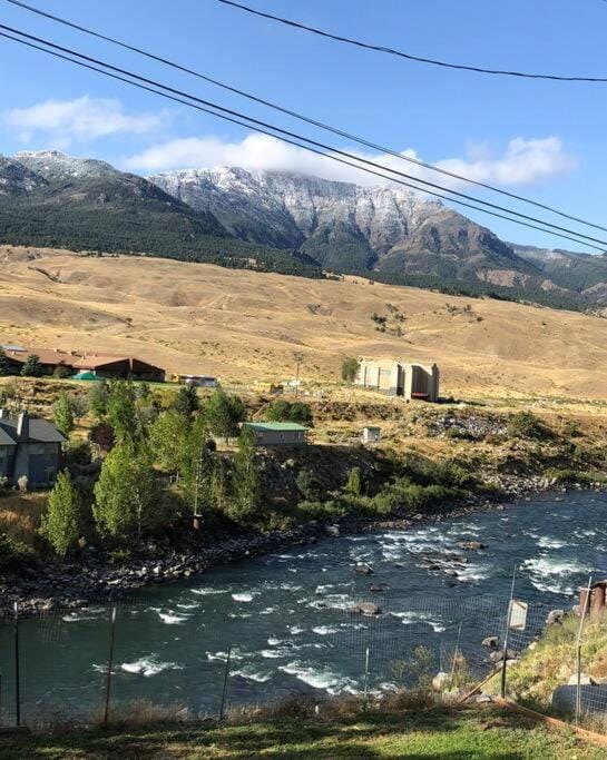 Parkway Yellowstone Guest House Apartment #5 House in Gardiner