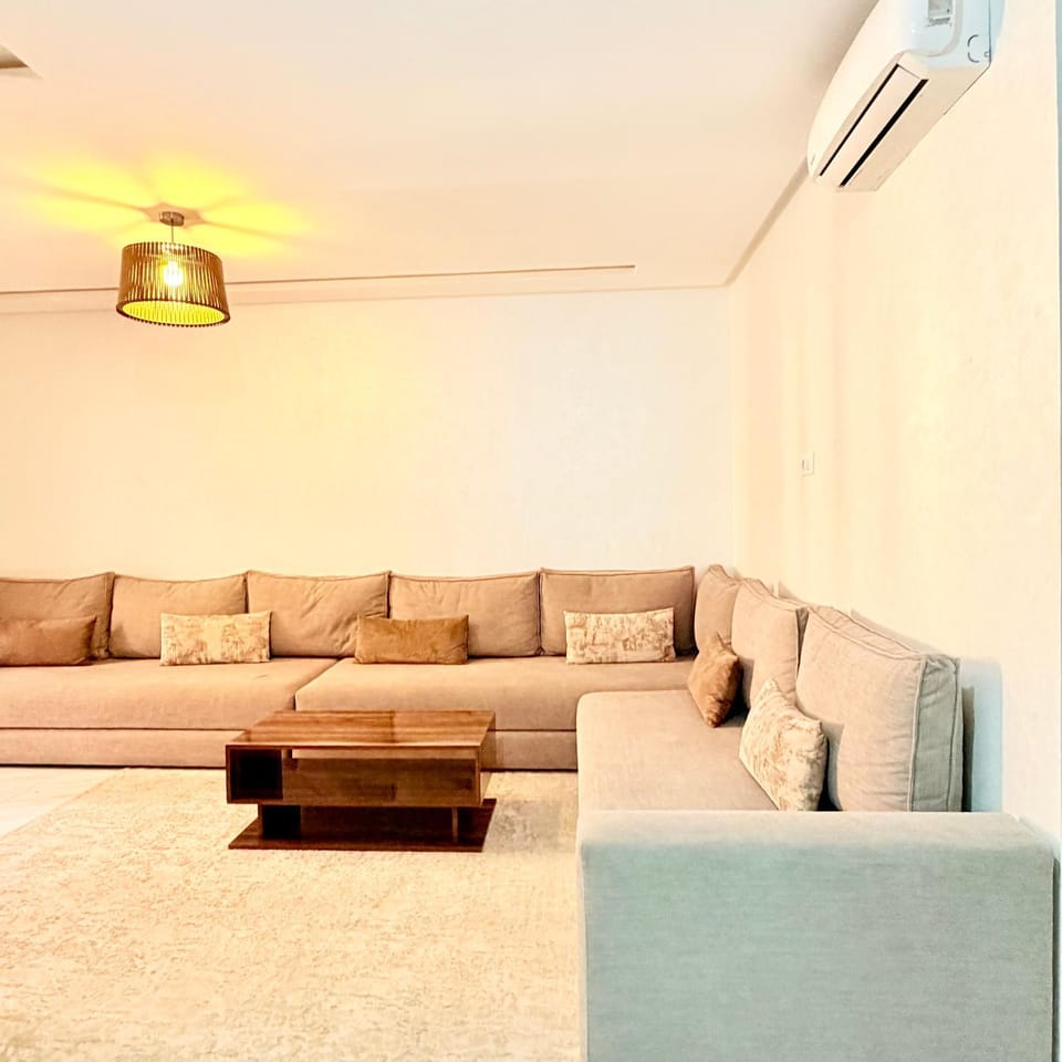 Living room, air conditioner
