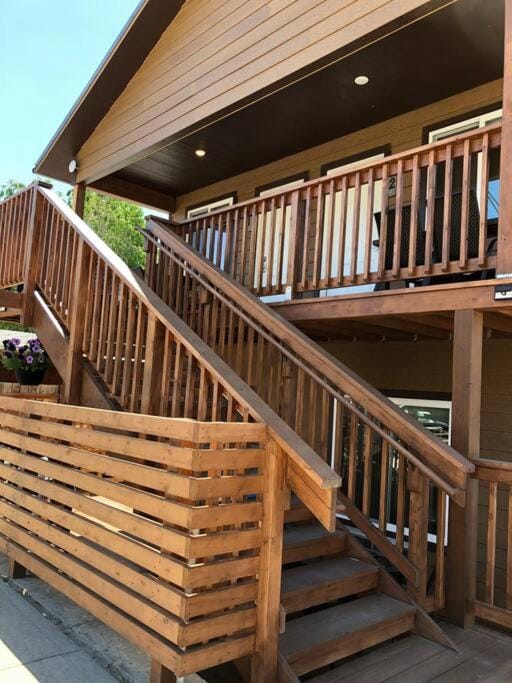 ParkWay Yellowstone Guest House Room #2 House in Gardiner