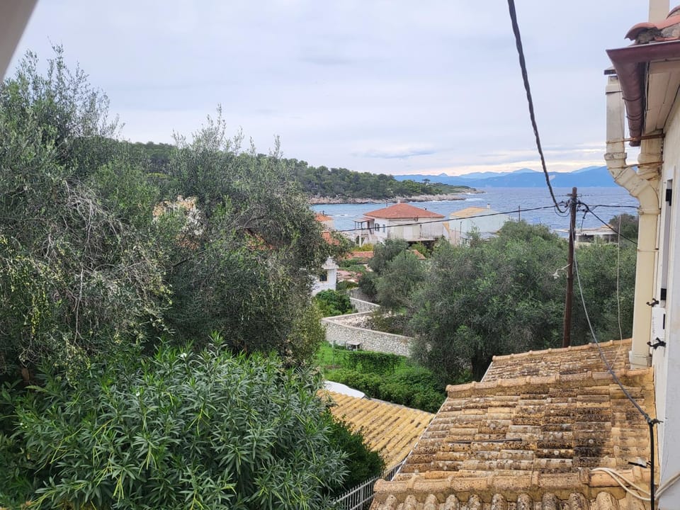 Yiannas Studio Apartment in Gaios