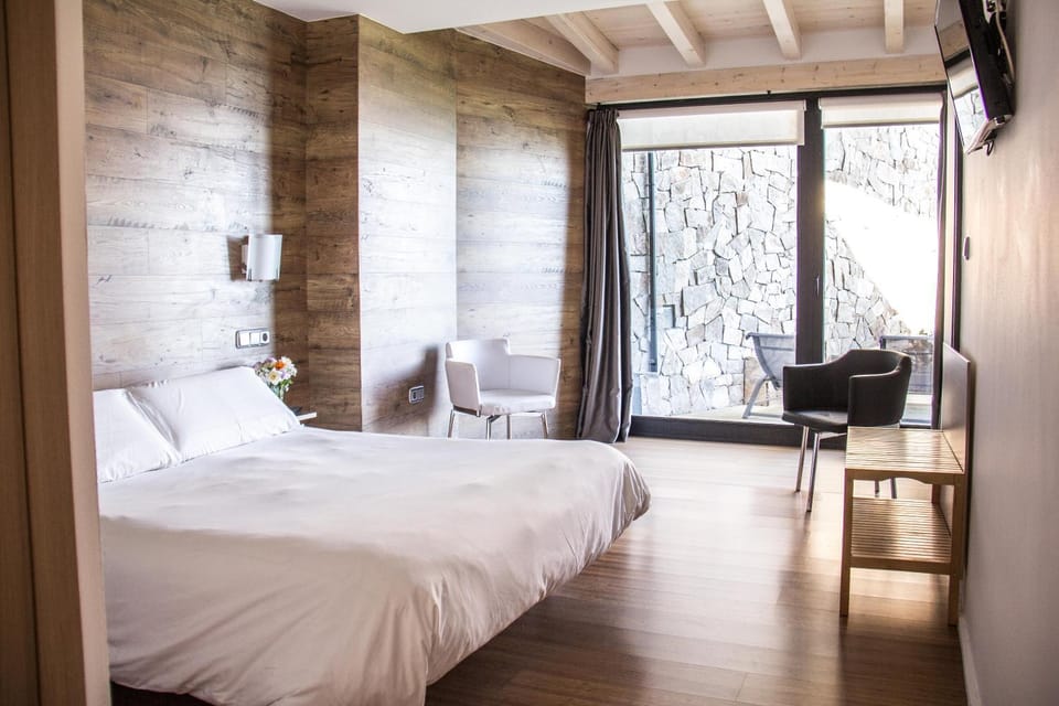 Agroturismo Haitzalde B&B - Adults Only Bed and Breakfast in Basque Country