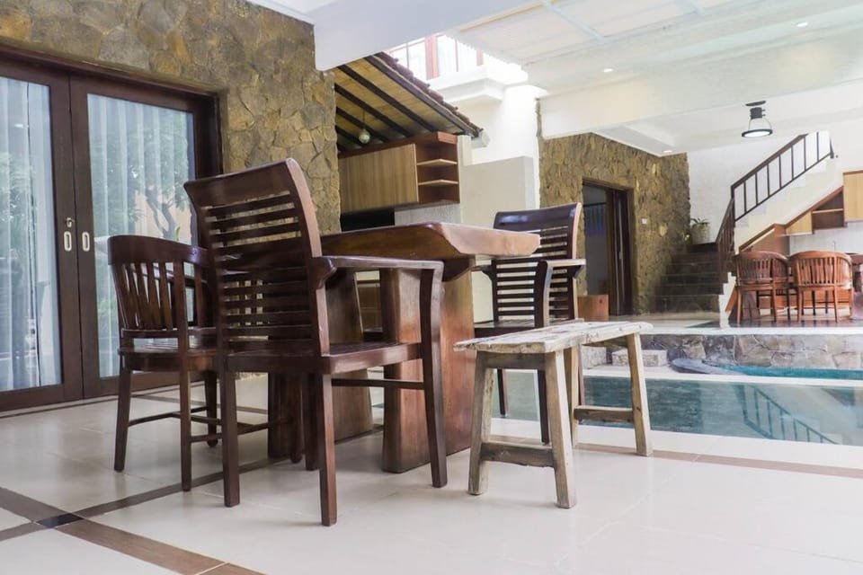 Dzawani Villa Kerobokan Villa in North Kuta