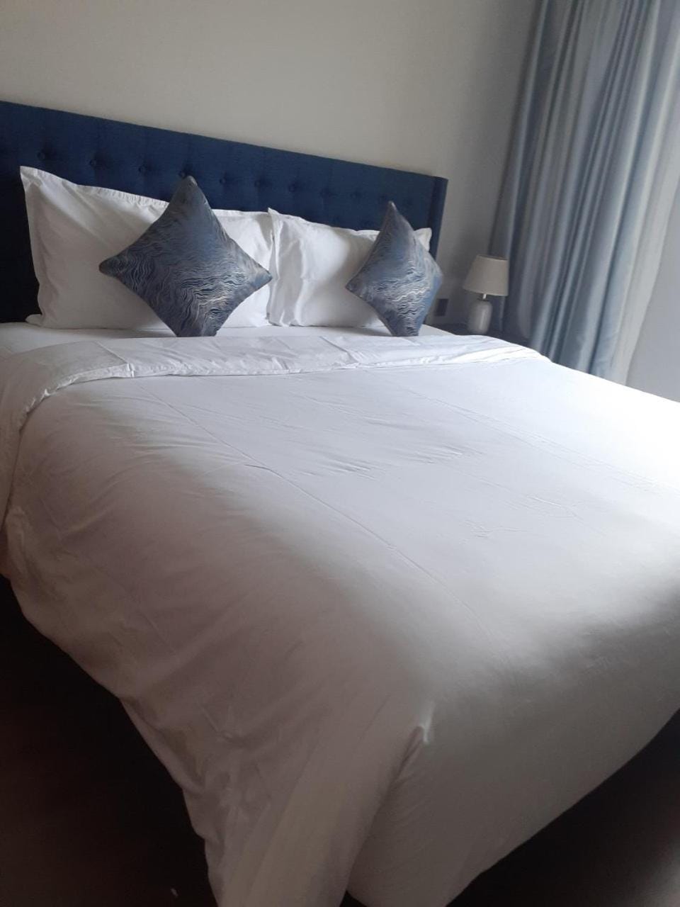 Căn Hộ 2 Phòng ngủ Sát biển Đà Nẵng Apartment in Da Nang