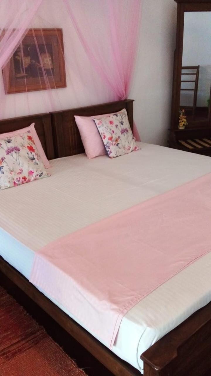 New Manik Homestay Vacation rental in Negombo