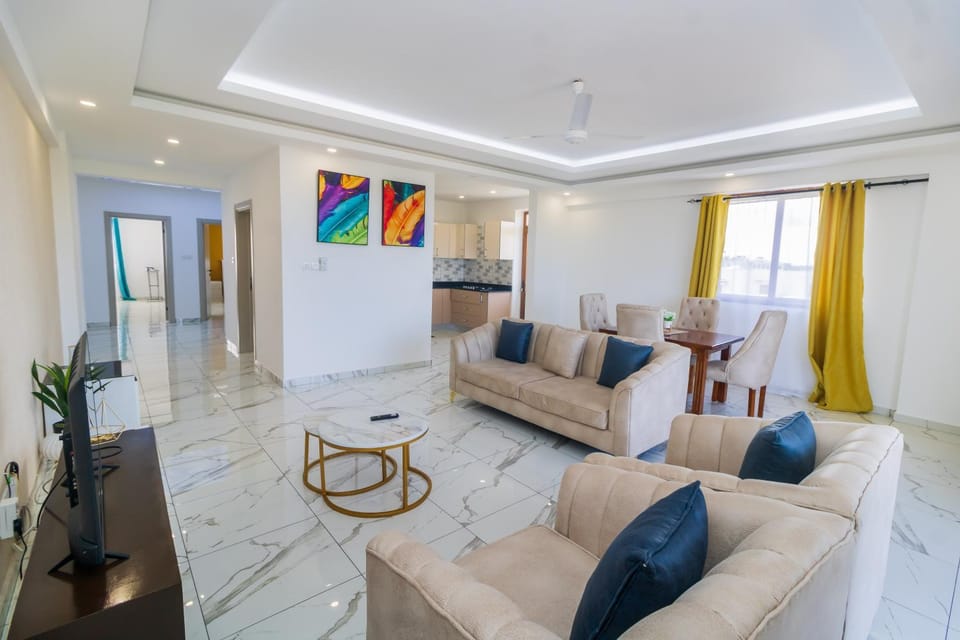 Living room, Dining area