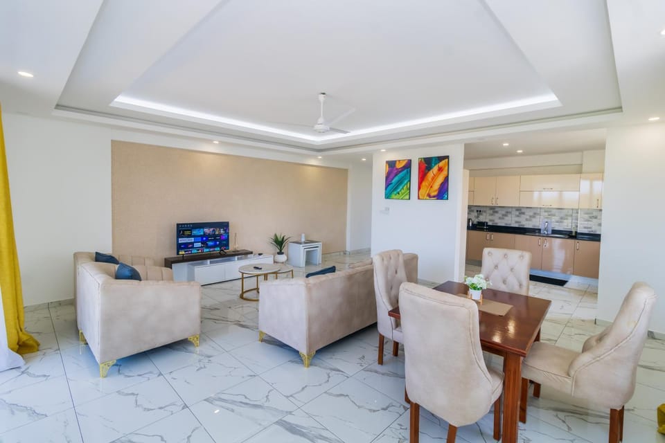 Living room, Dining area