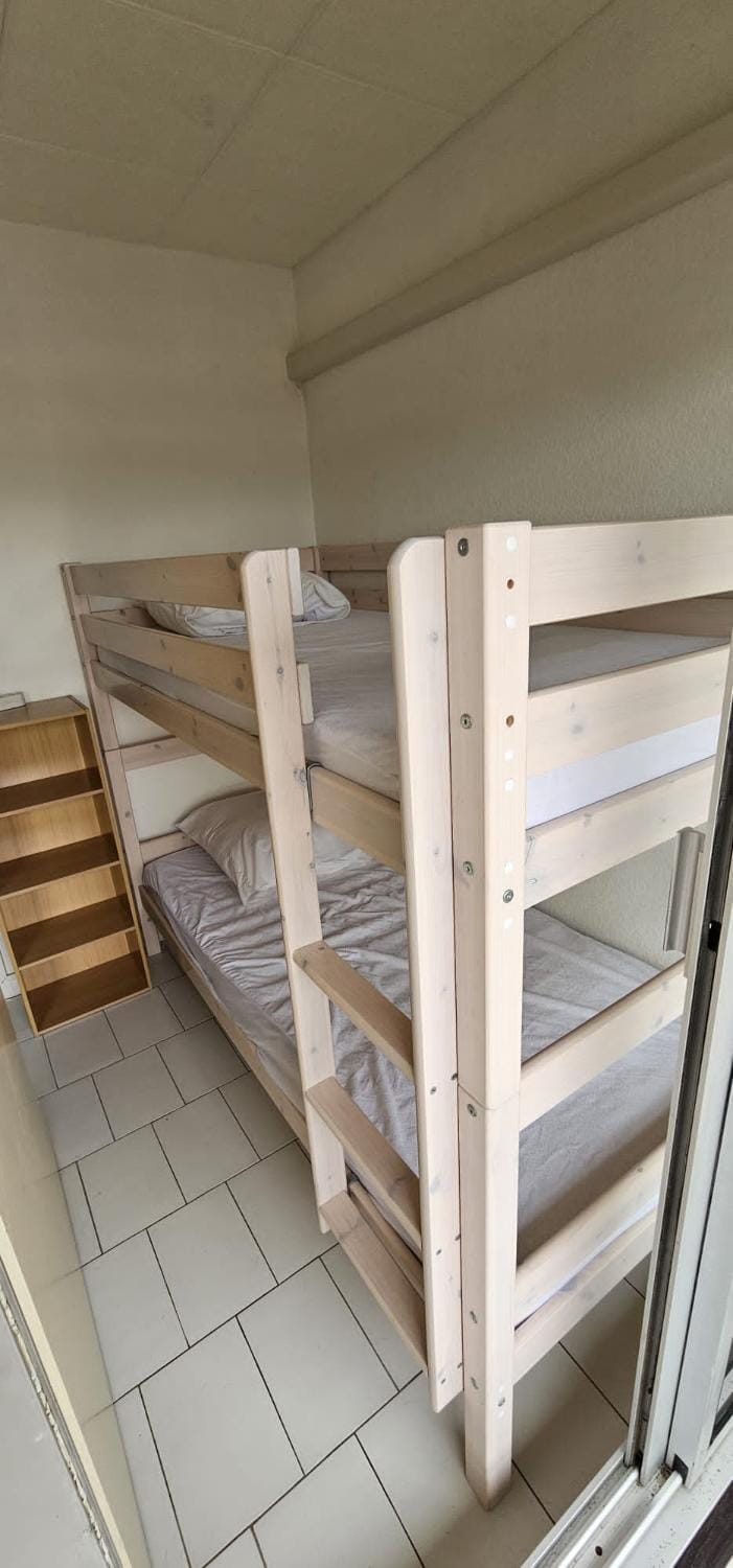 Appartement studio cabine 26 m² en bord de mer Cabin in Canet-en-Roussillon