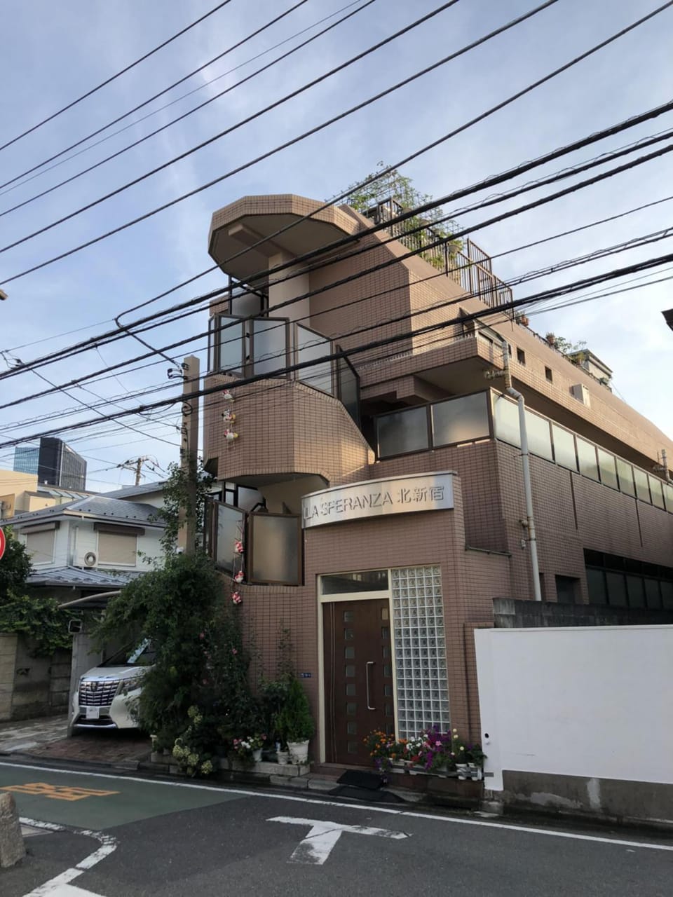 Property building, Day