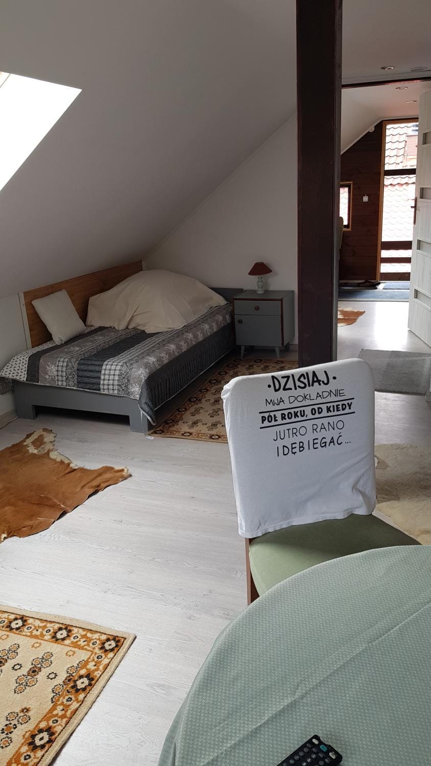 Bed, Photo of the whole room