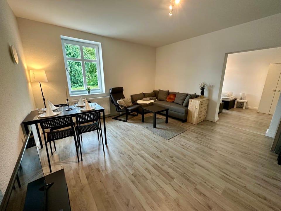 Living room, Seating area, Dining area