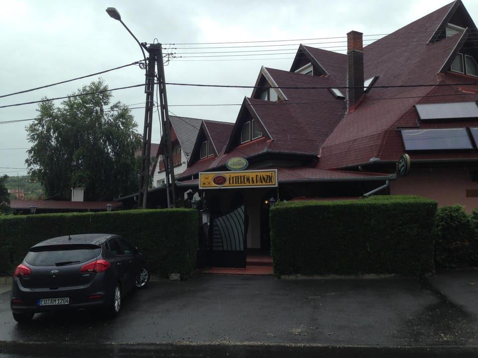 Juhász Fogadó Bed and Breakfast in Hungary