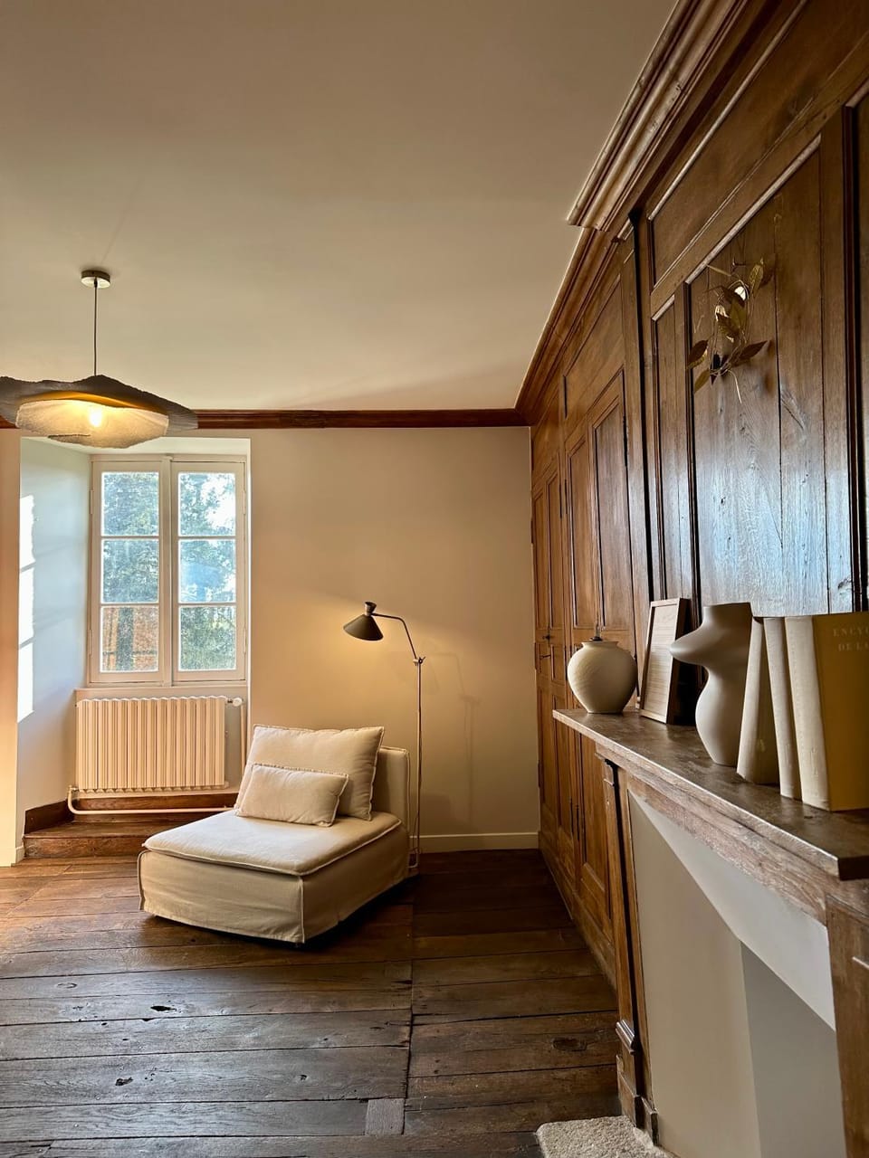 Le Château de Saint-Angel, Le Manoir du Rigouneix, 5 minutes A89, nature, calme, sauna Bed and Breakfast in Auvergne-Rhône-Alpes