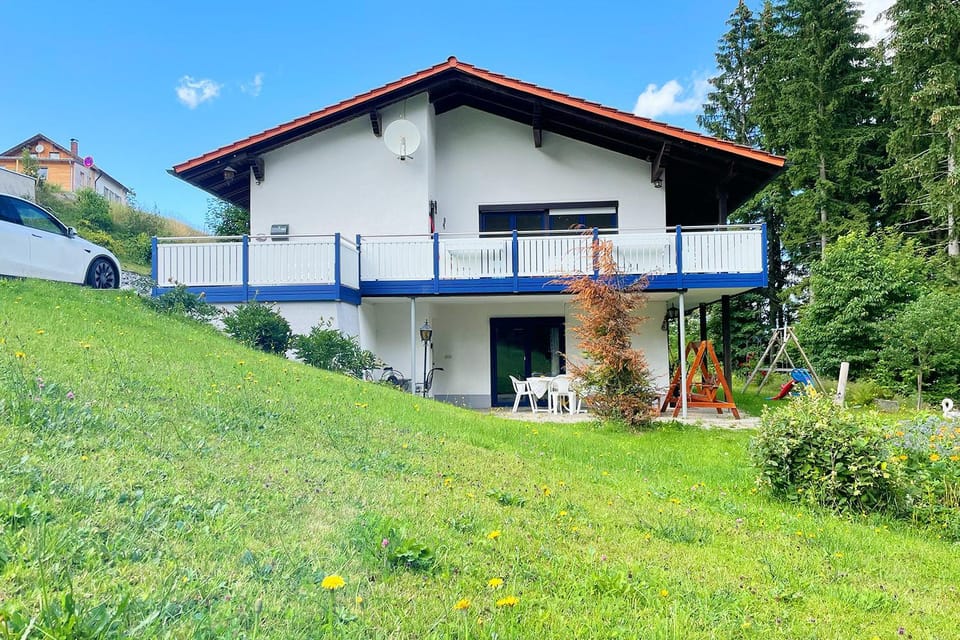 Property building, Natural landscape, Garden, Garden view