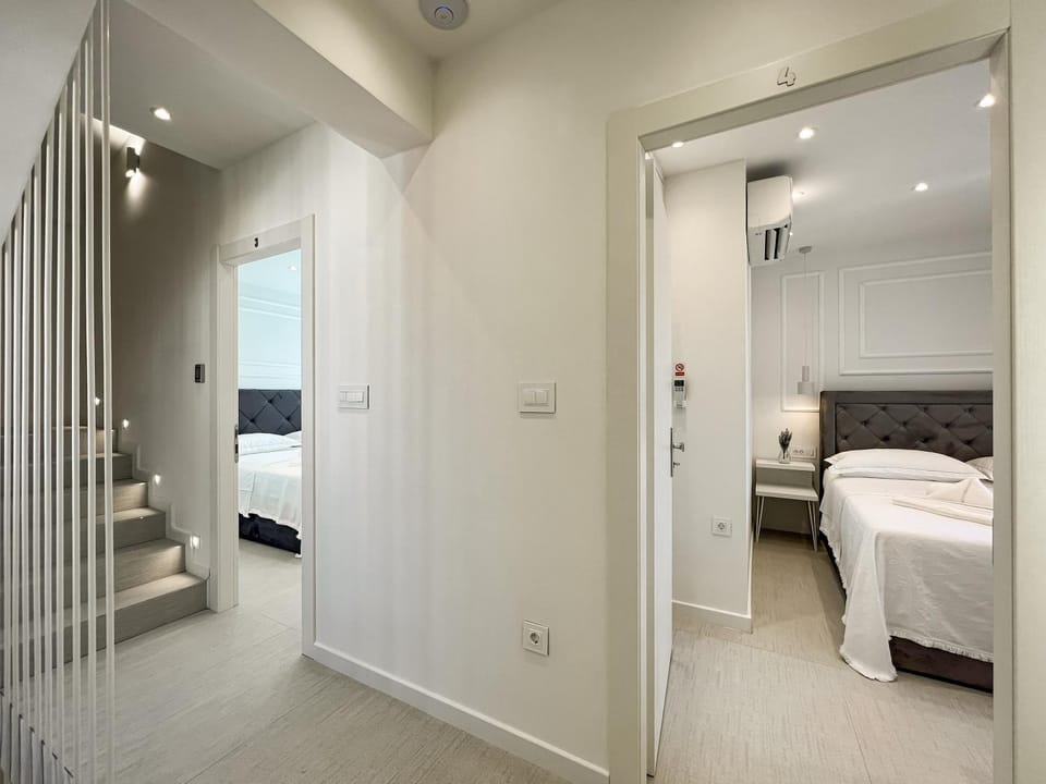 View (from property/room), Photo of the whole room