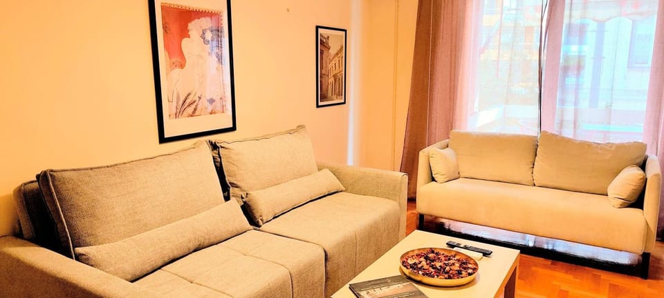 Grand apartment in Acropolis museum Apartment in Athens