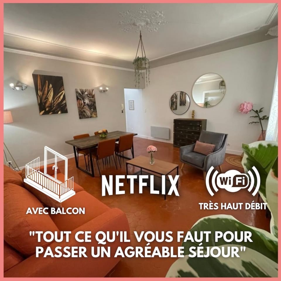 TV and multimedia, Living room, Seating area, Text overlay