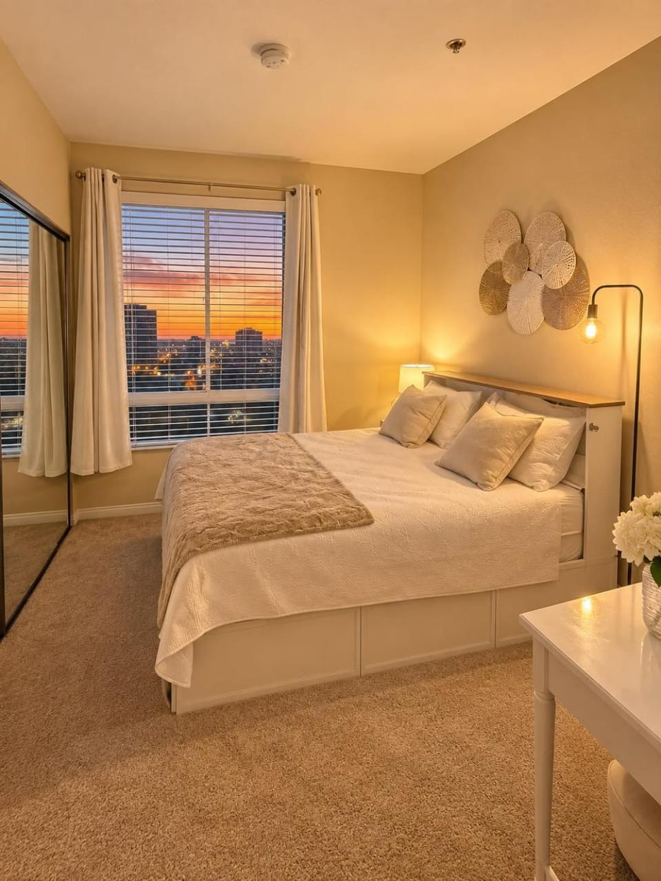 Marina Del Rey Apartment Luxury pool, gym, parking, BBQ Apartment in Marina del Rey