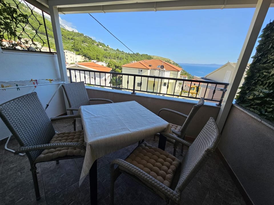 Balcony/Terrace, Seating area, Mountain view, Sea view