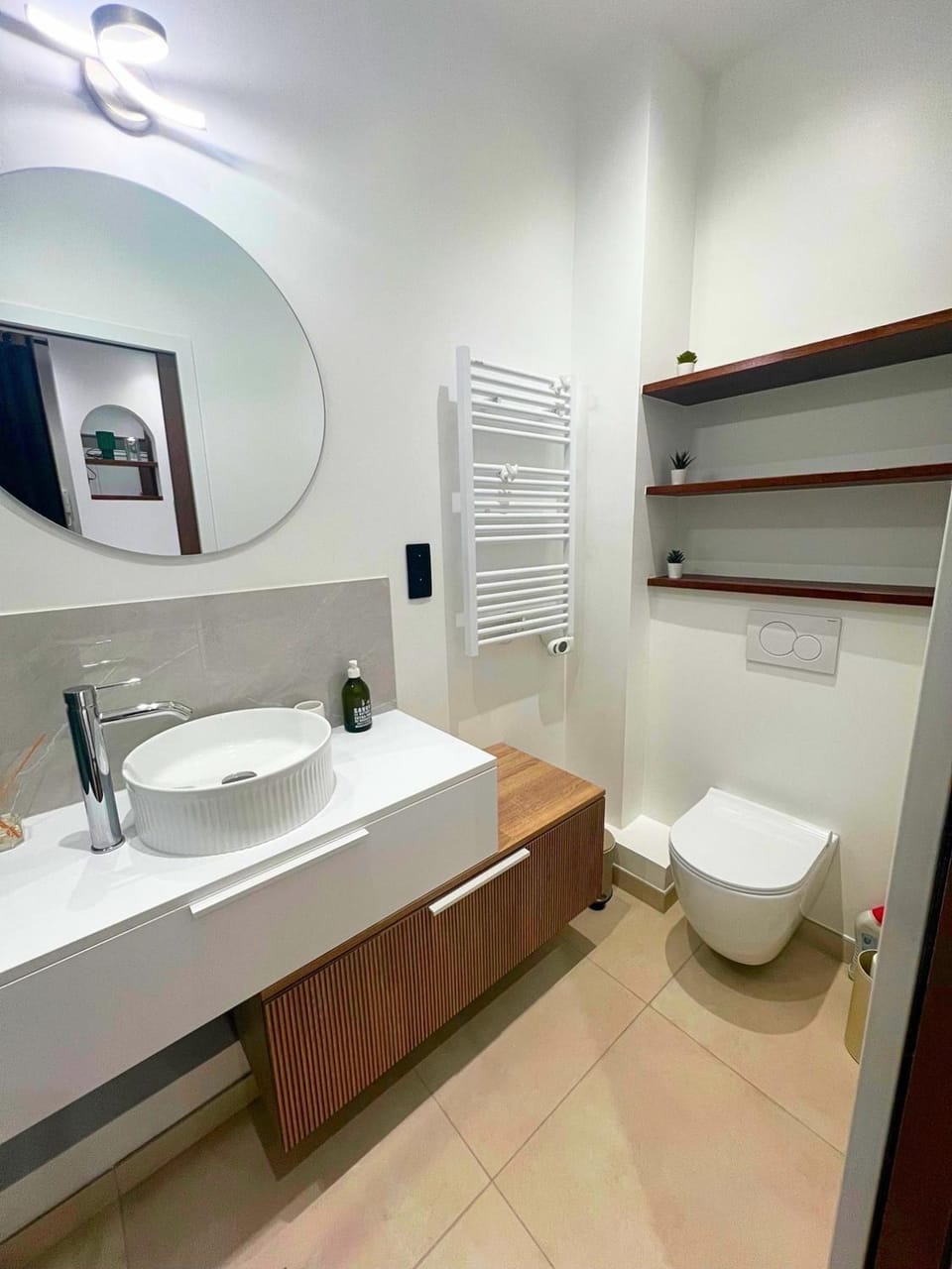 Toilet, Bathroom