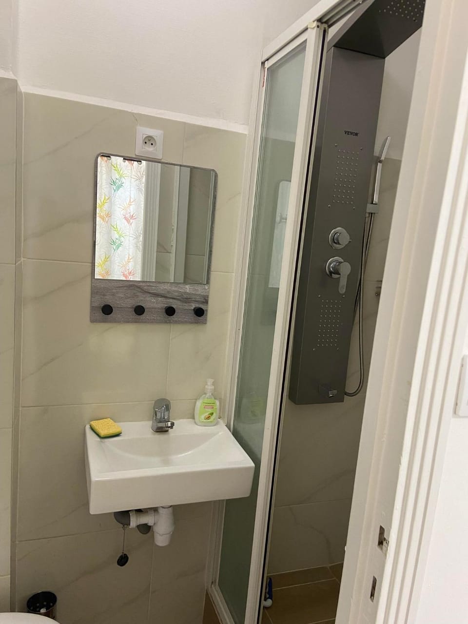 Shower, Bathroom