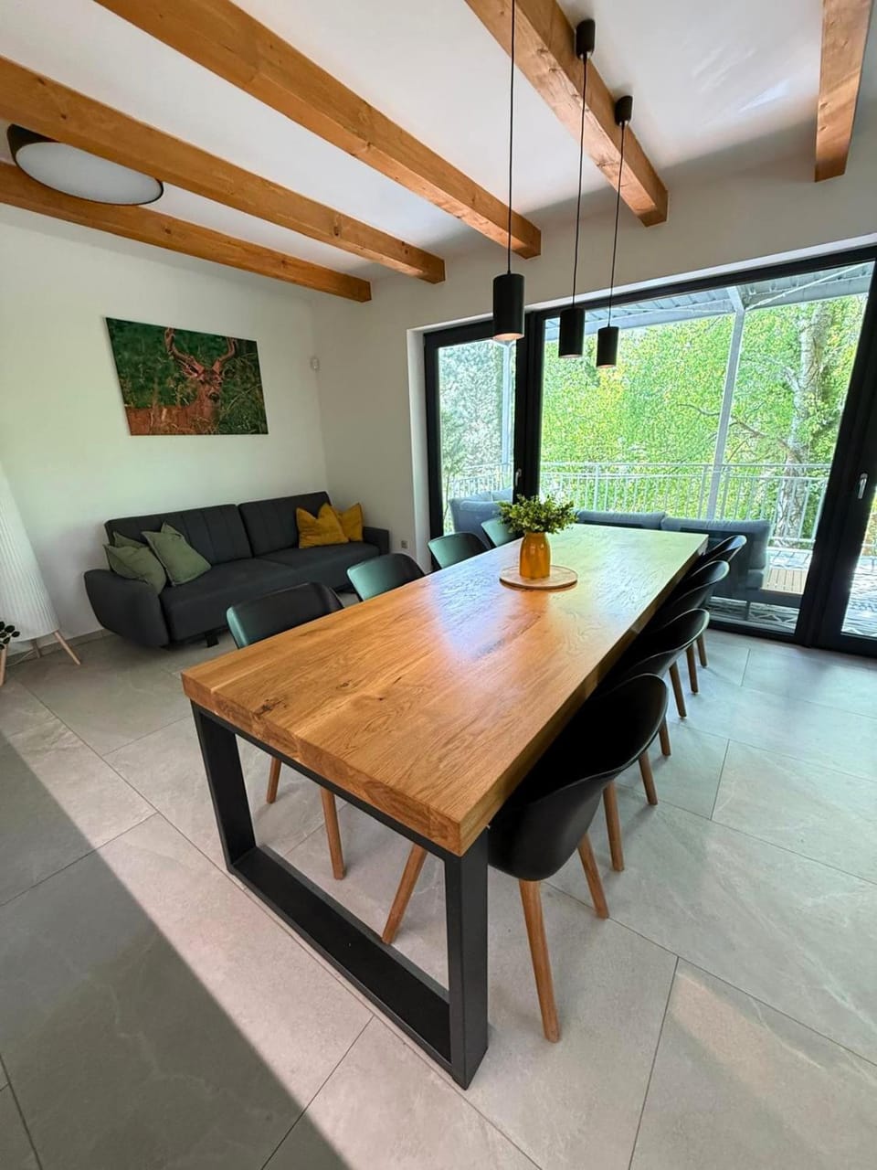 Living room, Dining area, kitchen