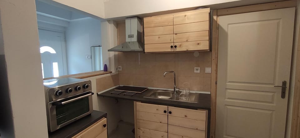 Stone apartment Apartment in Euboea