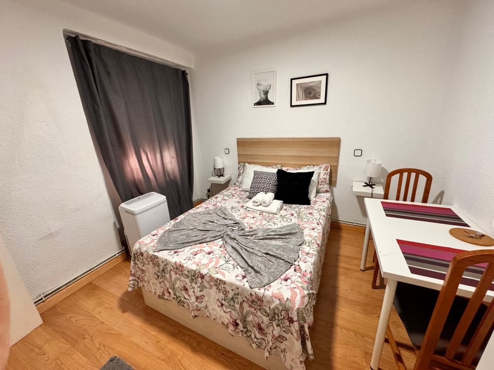 Habitación interior en Madrid Vacation rental in Madrid
