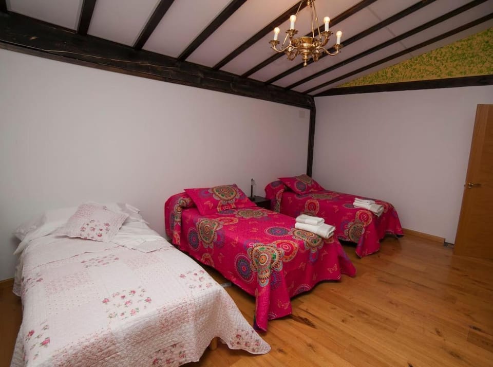 Casa Montañesa Apartment in Santander