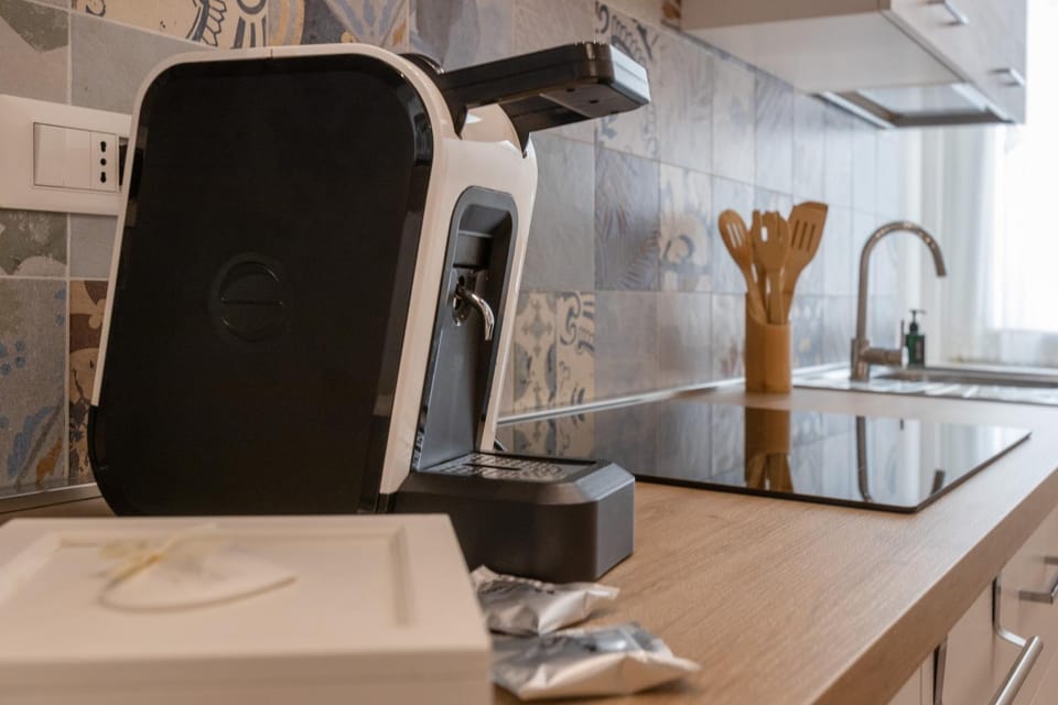 Property building, Kitchen or kitchenette, dishwasher, minibar, oven, pet friendly, stove, toaster