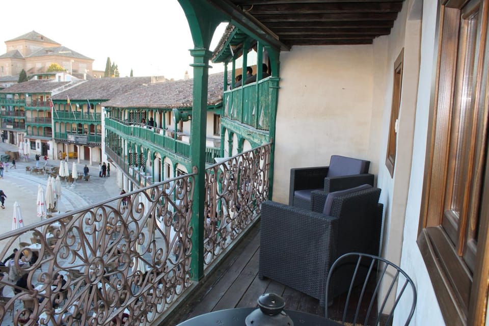 Balcony/Terrace, Landmark view