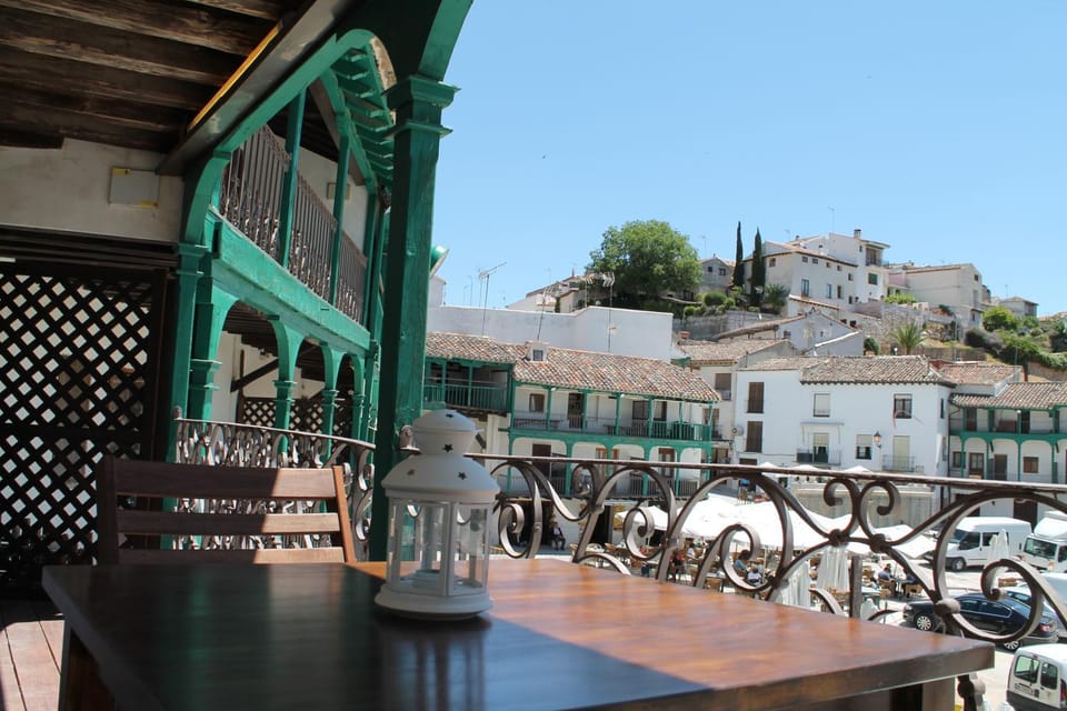 Balcony/Terrace, Photo of the whole room, Landmark view