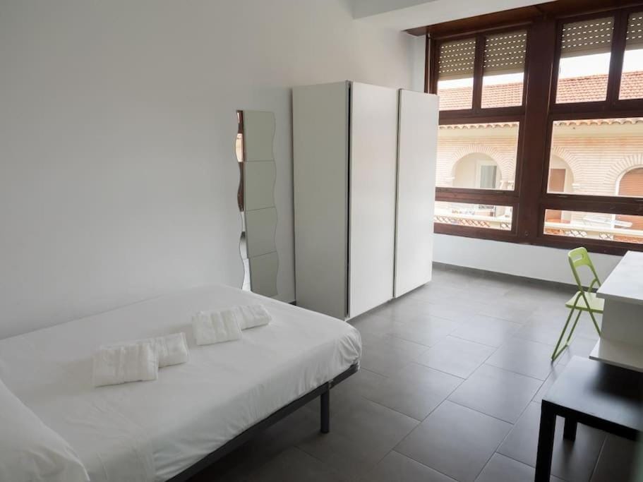 APARTAMENTO EN EL CENTRO LUCEROS Apartment in Alicante