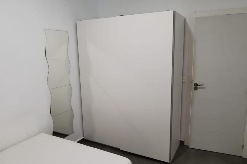 APARTAMENTO EN EL CENTRO LUCEROS Apartment in Alicante