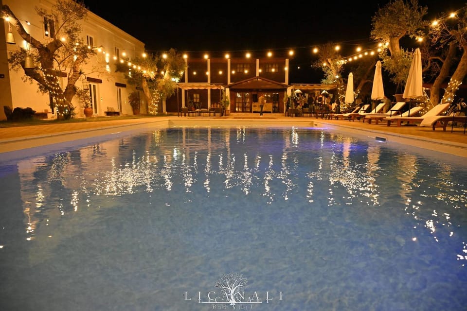 Property building, Swimming pool