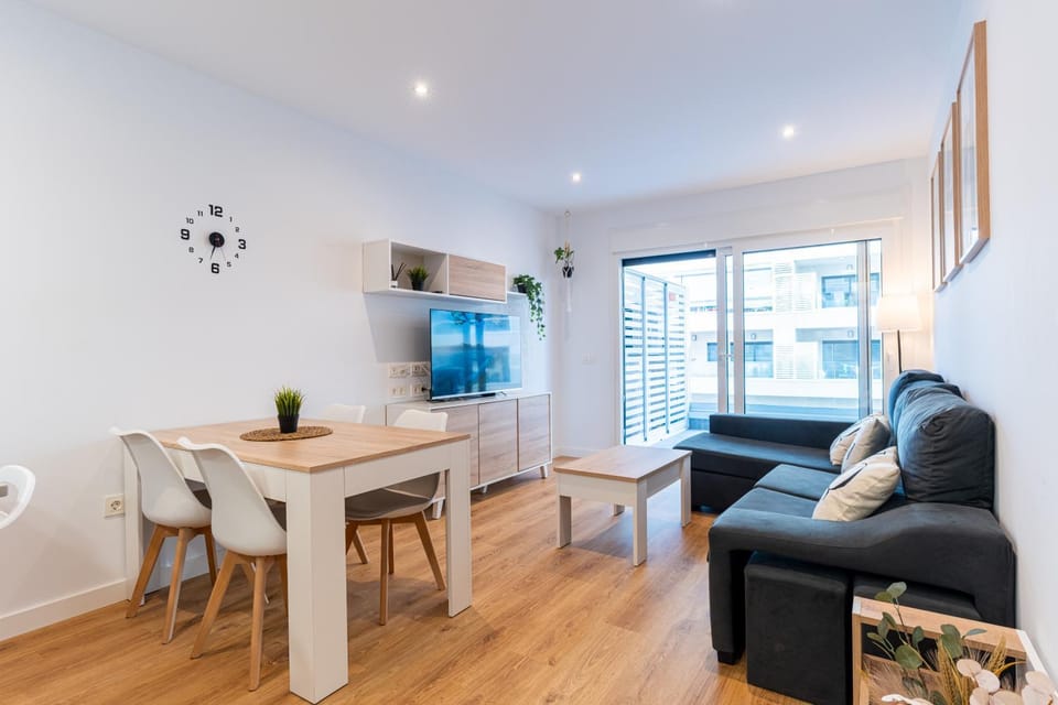 TV and multimedia, Dining area